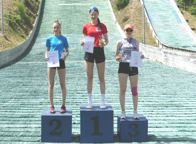 Siegerehrung J16-19 w_KDuschek_ A.Holz_Nordcup 18.6.22_web